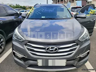 Photo 1 of 13: 2015 Hyundai Calm Santa Fe 2.0 — Korean insurance auction