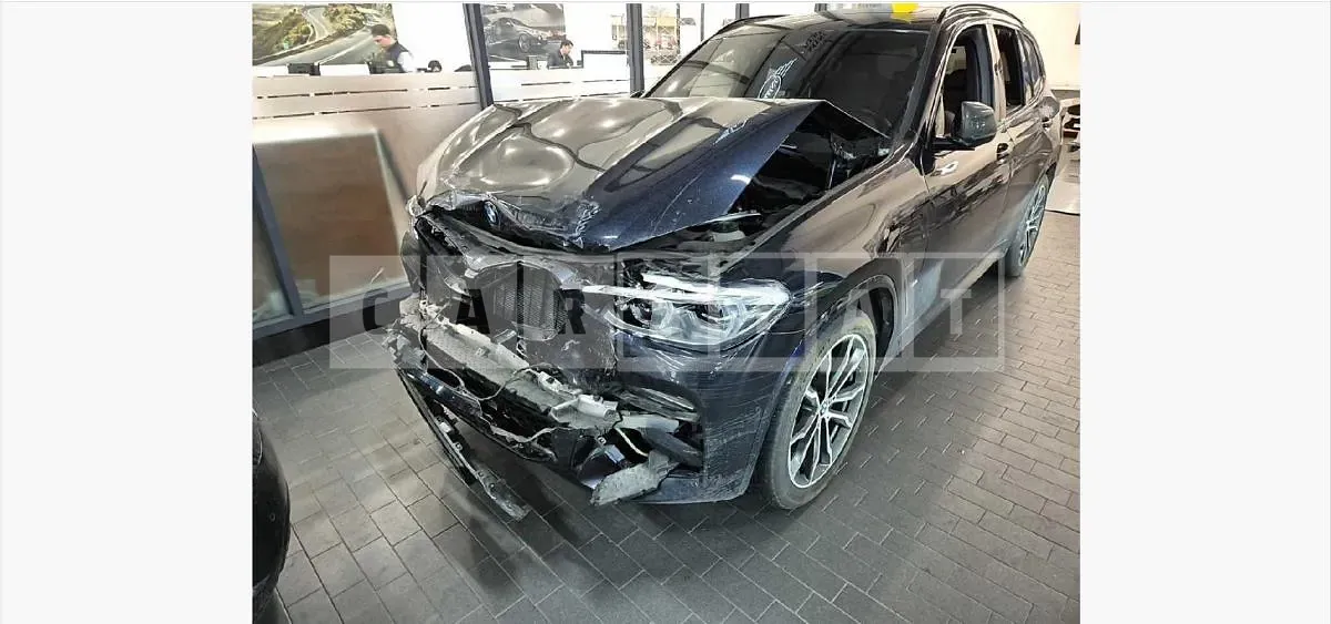 Photo 2 of 39: 2021 BMW X3 xDrive30e — Korean insurance auction