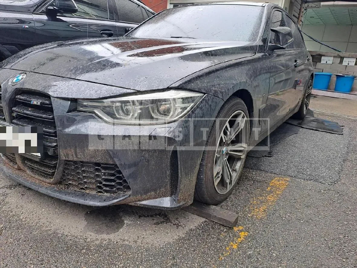 Photo 2 of 21: 2016 BMW 320d EfficientDynamics Edi — Korean insurance auction