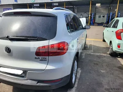 Photo 1 of 31: 2015 Volkswagen Tiguan 2.0 TDI Blue Motion, VIN WVGZZZ5NZFW578103 — Korean insurance auction