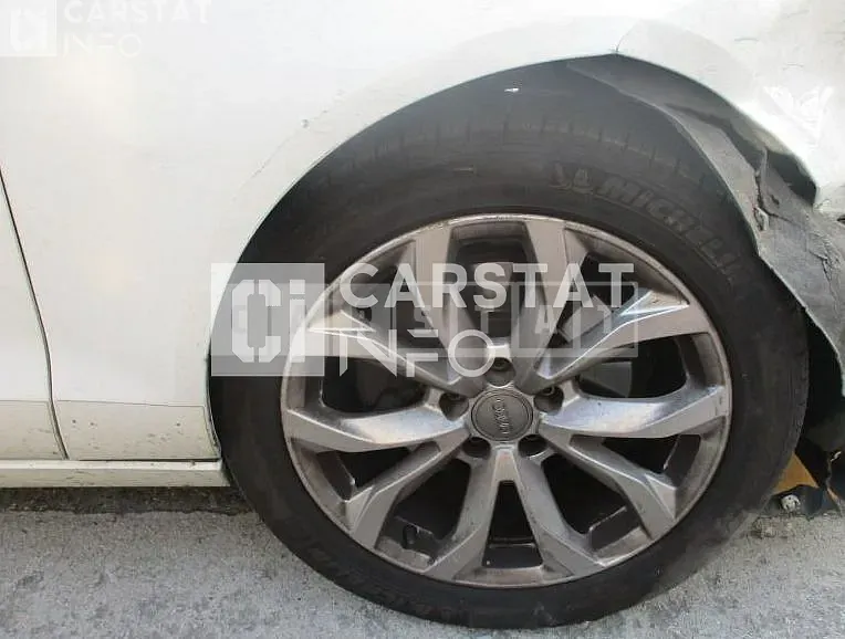 Photo 2 of 17: 2015 Audi A6 35 TDI — Korean insurance auction