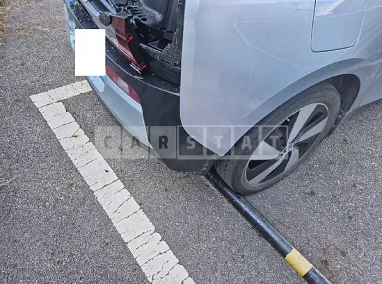 Photo 2 of 17: 2015 BMW i3 — Korean insurance auction