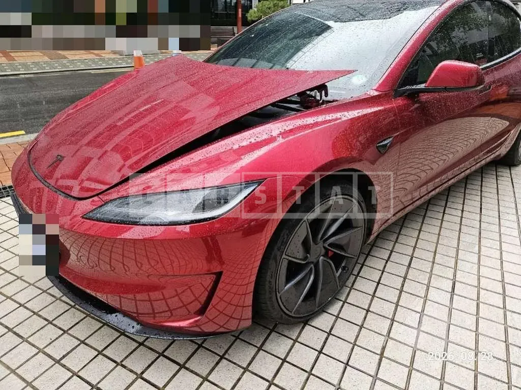 Photo 2 of 15: 2026 Tesla Model 3 Performance — Korean insurance auction
