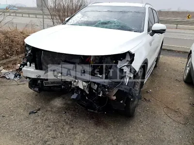 Photo 1 of 23: 2023 Kia Sorento, VIN KNARG81GDPA133398 — Korean insurance auction