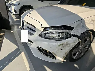 Photo 1 of 19: 2017 Mercedes-Benz C 200d — Korean insurance auction