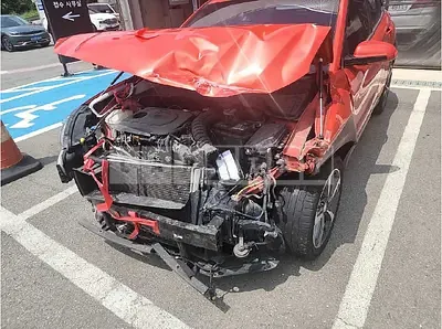 Photo 1 of 9: 2018 Hyundai Kona — Korean insurance auction