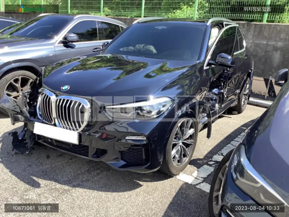 Photo 2 of 12: 2019 BMW X5 xDrive 30d Xline, VIN WBACV6105LLK24266 — Korean insurance auction