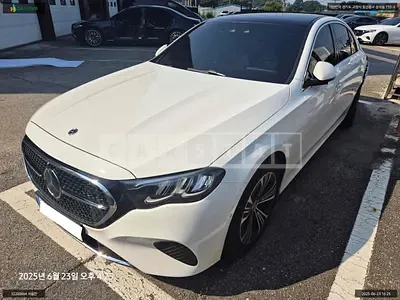 Photo 1 of 12: 2025 Mercedes-Benz E 200, VIN W1KLF5AB6SA115925 — Korean insurance auction