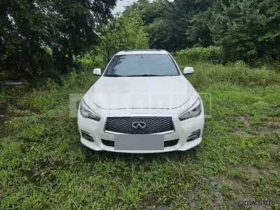Photo 1 of 32: 2016 Infiniti Q50 2.2d, VIN JNKDY71E2GM550579 — Korean insurance auction