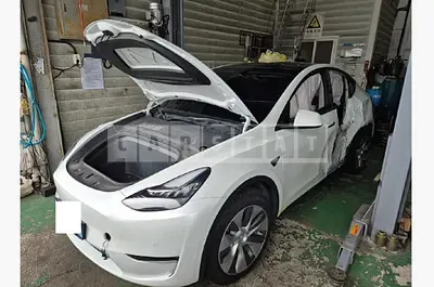 Photo 1 of 23: 2021 Tesla Model Y LongRange, VIN 5YJYGDEE8MF226126 — Korean insurance auction