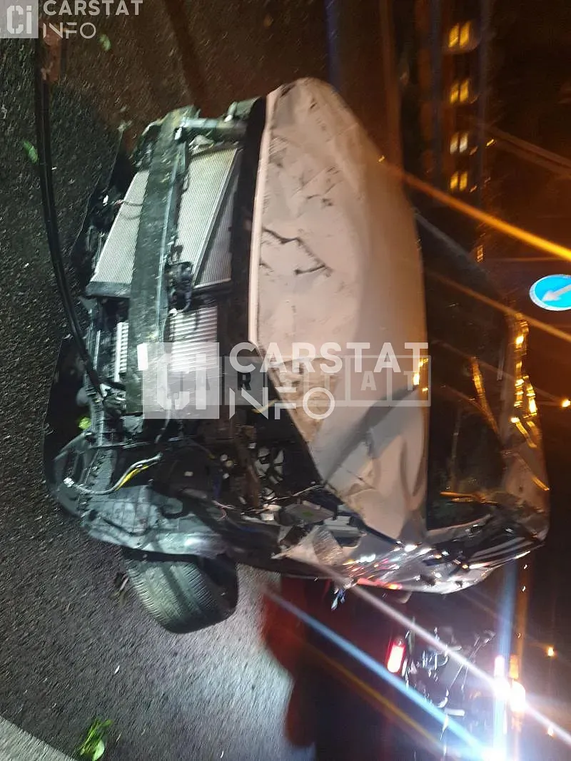 Photo 2 of 9: 2019 Hyundai Tucson, VIN KMHJ581ABKU964633 — Korean insurance auction