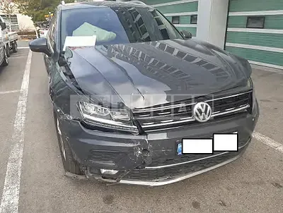 Photo 1 of 9: 2020 Volkswagen Tiguan 2.0 TDI, VIN WVGZZZ5NZLW415097 — Korean insurance auction