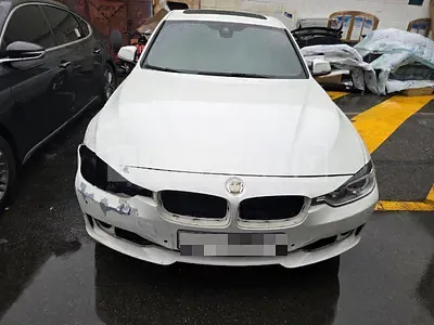 Photo 1 of 28: 2015 BMW 320d xDrive — Korean insurance auction