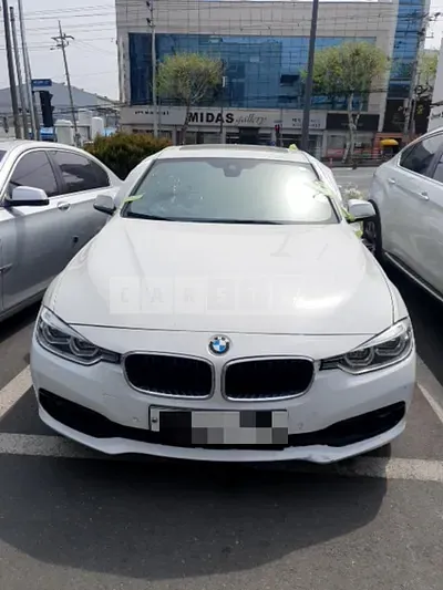 Photo 1 of 27: 2015 BMW 320d EfficientDynamics Edi, VIN WBA8D1105GK655715 — Korean insurance auction