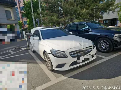 Photo 1 of 10: 2019 Mercedes-Benz C220 d — Korean insurance auction