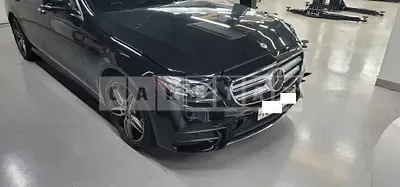 Photo 1 of 32: 2020 Mercedes-Benz E 300 4Matic — Korean insurance auction