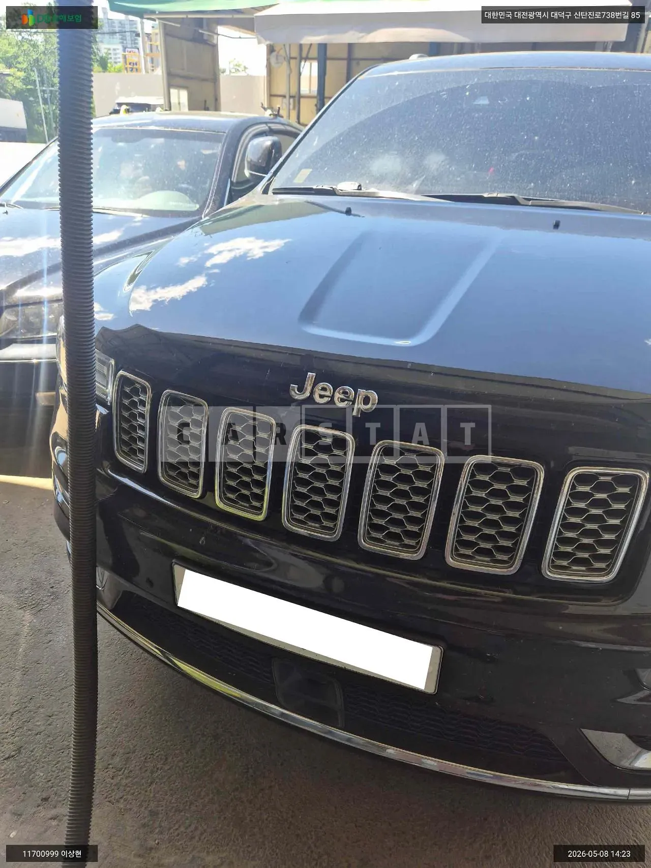 Photo 2 of 24: 2017 Jeep Grand Cherokee, VIN 1C4RJFJM0JC158699 — Korean insurance auction