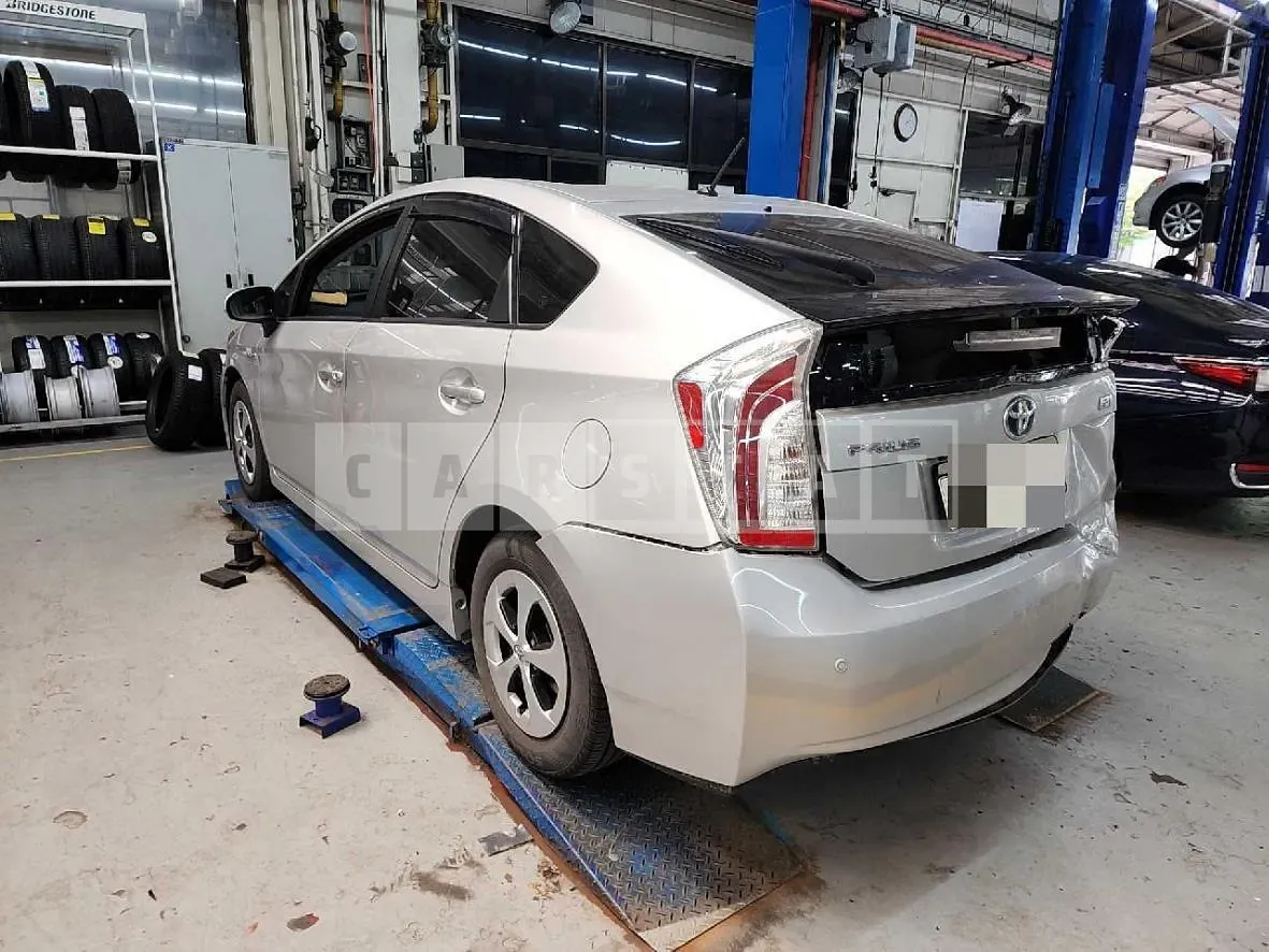 Photo 2 of 18: 2015 Toyota Prius, VIN JTDKN3DU0F1954730 — Korean insurance auction