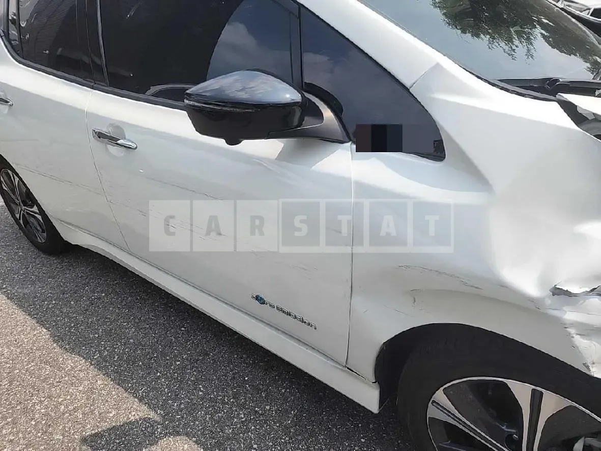 Photo 2 of 18: 2019 Nissan Honda Leaf — Korean insurance auction