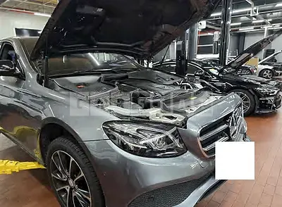 Photo 1 of 16: 2017 Mercedes-Benz E 300, VIN WDDZF4JBXHA161075 — Korean insurance auction