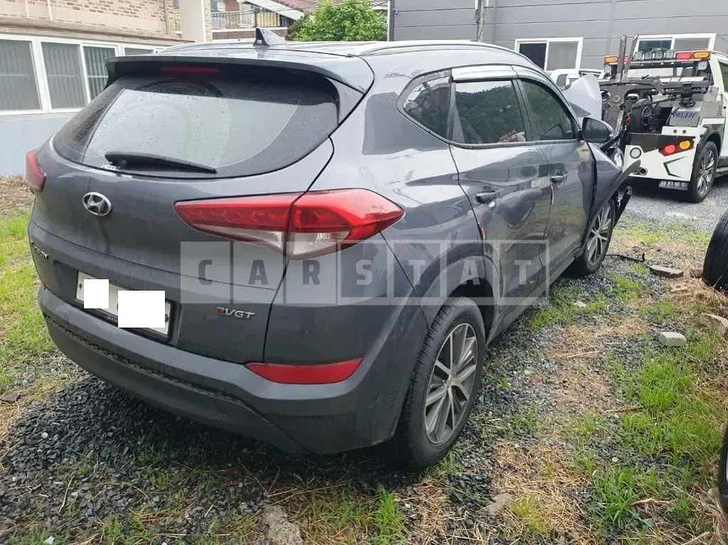 Photo 2 of 9: 2016 Hyundai Tucson — Korean insurance auction