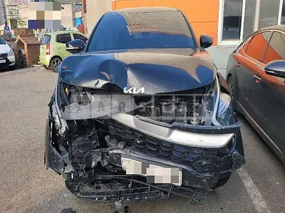 Photo 1 of 17: 2023 Kia Sportage — Korean insurance auction