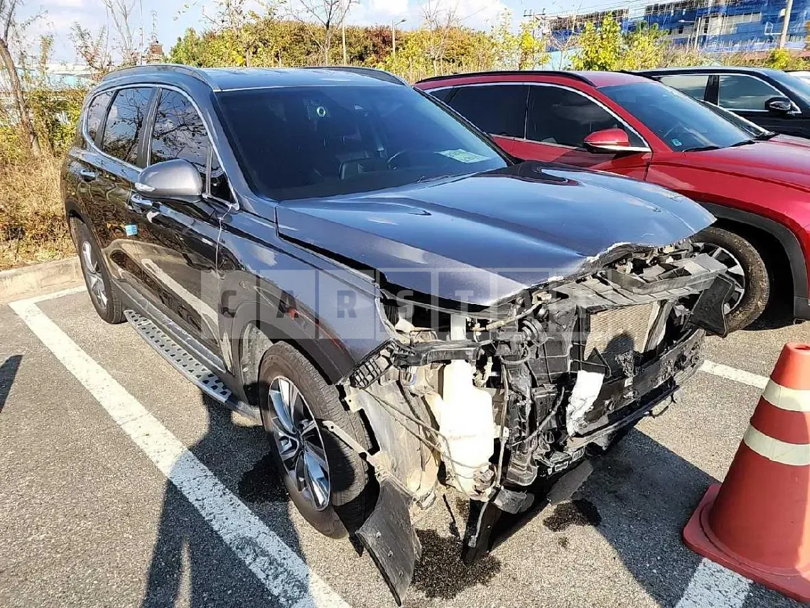 Photo 2 of 13: 2019 Hyundai Santa Fe TM 2.0, VIN KMHS281BBLU199802 — Korean insurance auction