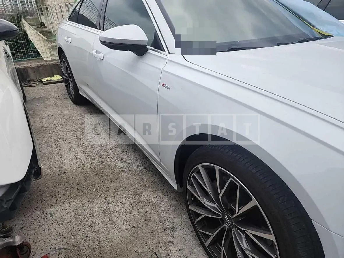 Photo 2 of 36: 2020 Audi A6 45 TFSI — Korean insurance auction