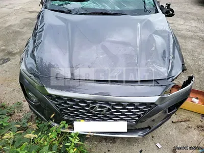 Photo 1 of 7: 2019 Hyundai Santa Fe, VIN KMHS581BDKU092691 — Korean insurance auction