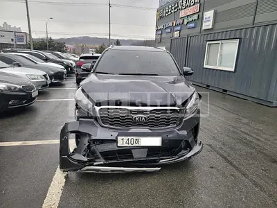 Photo 1 of 28: 2019 Kia Sorento, VIN KNAPH81BBLA633531 — Korean insurance auction