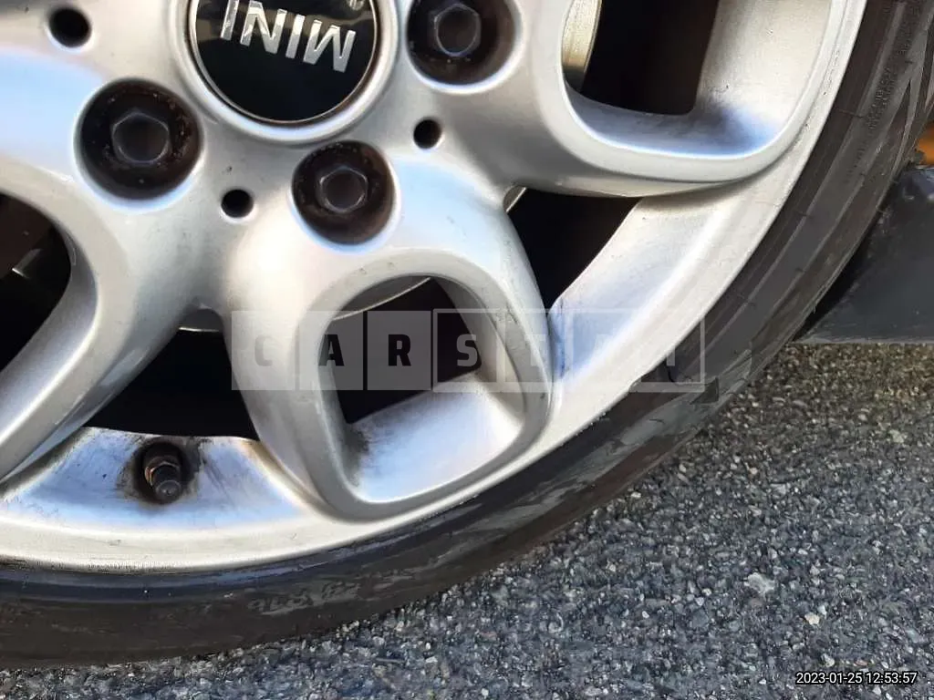 Photo 2 of 16: 2015 MINI Cooper D, VIN WMWXN310XFT956655 — Korean insurance auction