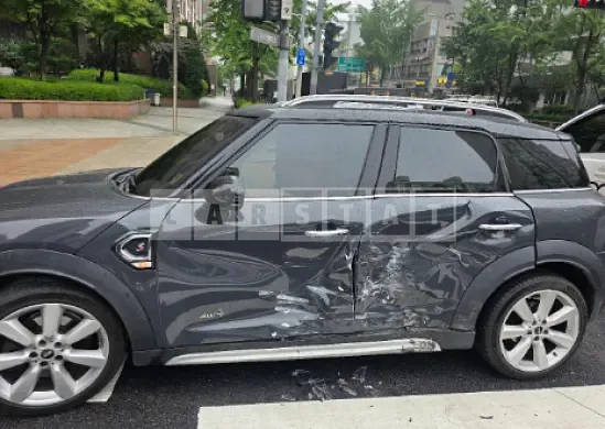 Photo 2 of 18: 2018 MINI Cooper SD Countryman ALL4 — Korean insurance auction