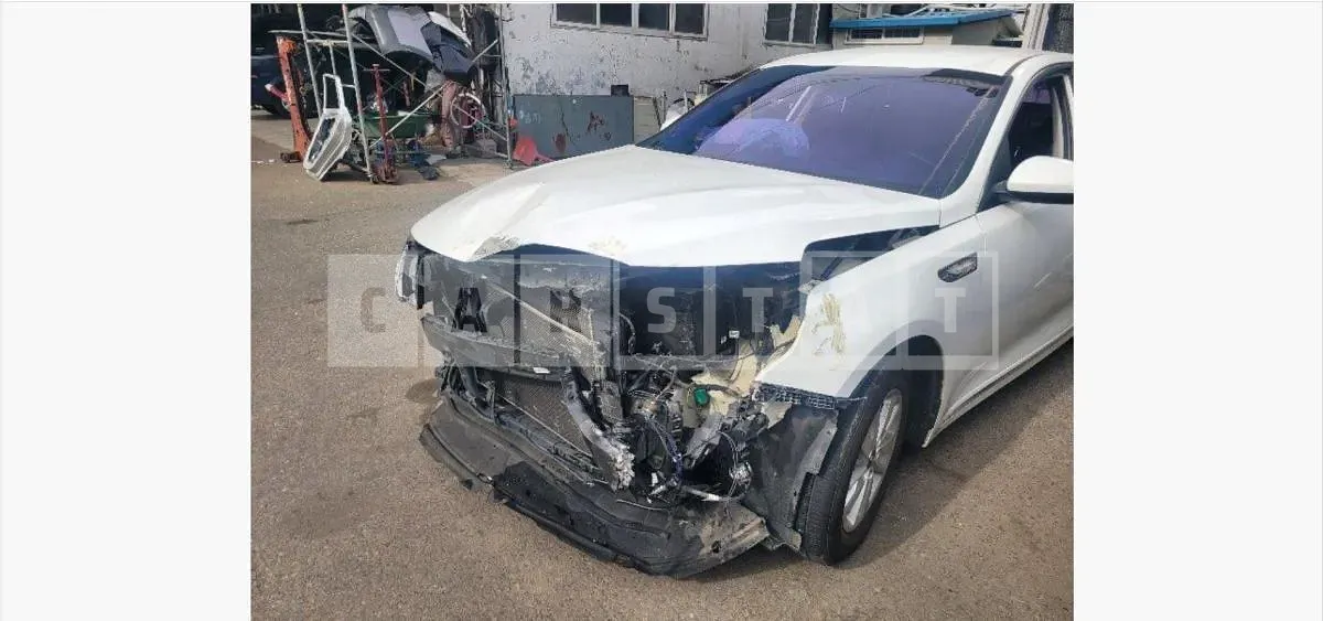 Photo 2 of 8: 2015 Kia K5 LPG — Korean insurance auction