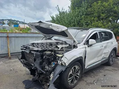 Photo 1 of 10: 2020 Hyundai Santa Fe — Korean insurance auction