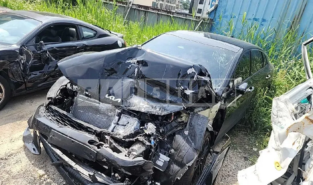 Photo 2 of 12: 2023 Kia K5, VIN KNAG6412BPA222674 — Korean insurance auction