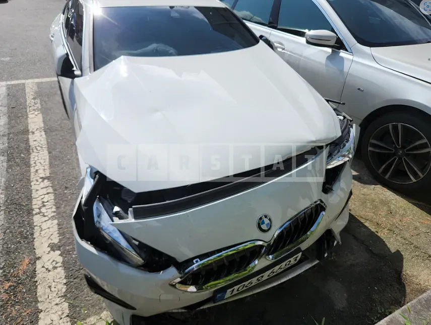 Photo 2 of 5: 2023 BMW 220i Gran Coupe — Korean insurance auction
