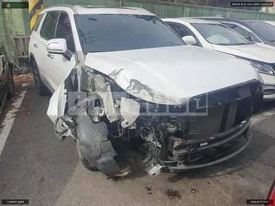Photo 1 of 11: 2020 Hyundai Palisade, VIN KMHR281ABMU247599 — Korean insurance auction