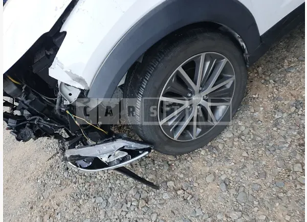 Photo 2 of 25: 2016 Hyundai Tucson, VIN KMHJ281ABGU193854 — Korean insurance auction