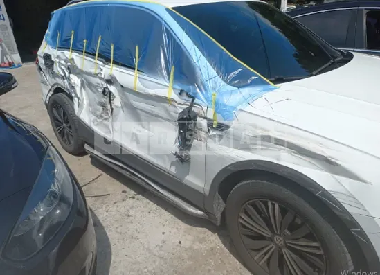 Photo 2 of 11: 2020 Volkswagen Tiguan 2.0 TDI — Korean insurance auction