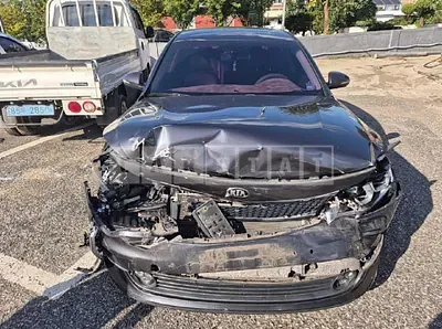 Photo 1 of 5: 2018 Kia K5 — Korean insurance auction