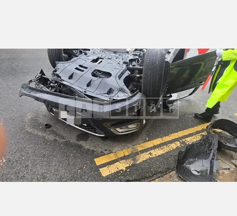 Photo 2 of 25: 2020 Hyundai Kona — Korean insurance auction