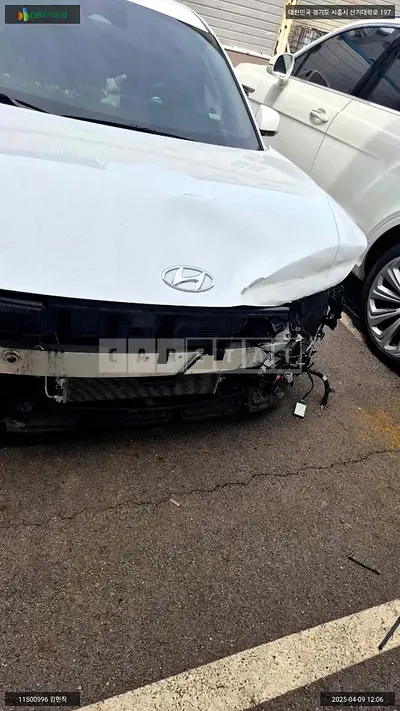 Photo 1 of 14: 2022 Hyundai IONIQ 5, VIN KMHKR81AFNU088290 — Korean insurance auction