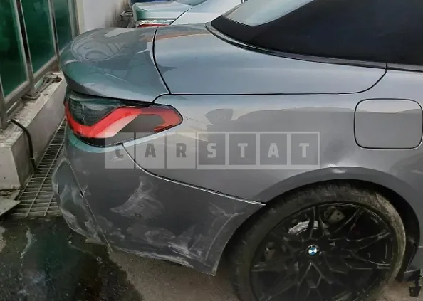 Photo 2 of 48: 2022 BMW M4 Competition, VIN WBS31BA00NCK11685 — Korean insurance auction