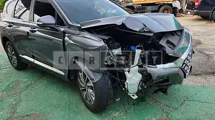 Photo 2 of 19: 2020 Hyundai Santa Fe, VIN KMHS281BBLU256861 — Korean insurance auction