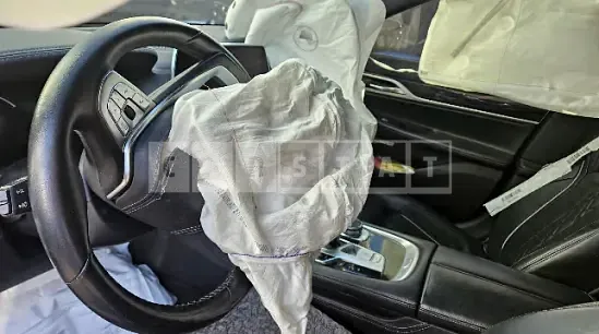 Photo 2 of 36: 2018 BMW 740d xDrive — Korean insurance auction