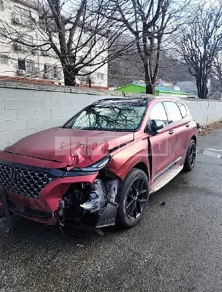 Photo 2 of 50: 2020 Hyundai Santa Fe, VIN KMHS581CDLU193266 — Korean insurance auction