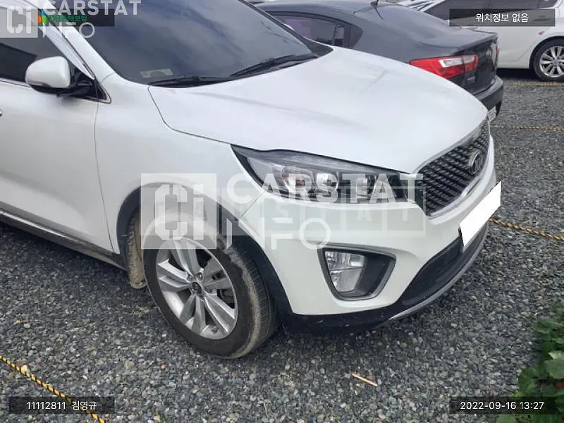 Photo 2 of 8: 2016 Kia Sorento, VIN KNAPS81ADGA217139 — Korean insurance auction