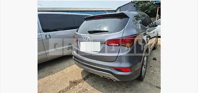 Photo 1 of 14: 2016 Hyundai Santa Fe DM — Korean insurance auction