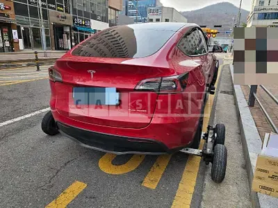 Photo 1 of 8: 2022 Tesla Model Y Long Range — Korean insurance auction