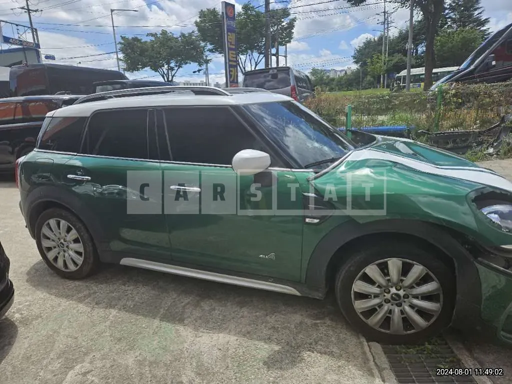 Photo 2 of 19: 2020 MINI Cooper D Countryman ALL4 — Korean insurance auction